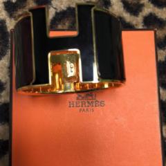 100 % Authentic Hermes Clic Clac Extra Large H Bracelet w Gold Hardware