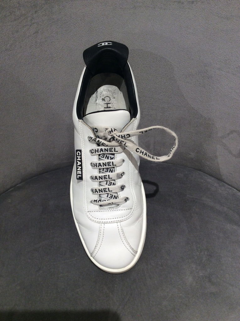 Chanel white leather trainers - Gem