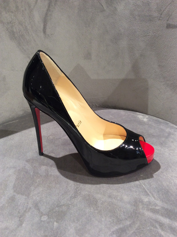 Christian Louboutin Black New Very Prive 120 Patent Red Sole Pump Size 5/35