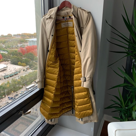 Burberry Kensington Fur Coat size 8 Retail $3,295
